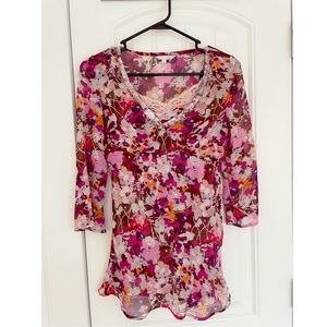 Two piece cami and vneck blouse set